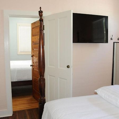 The Porch On Frances Inn - Adults Exclusive Key West Ruang foto