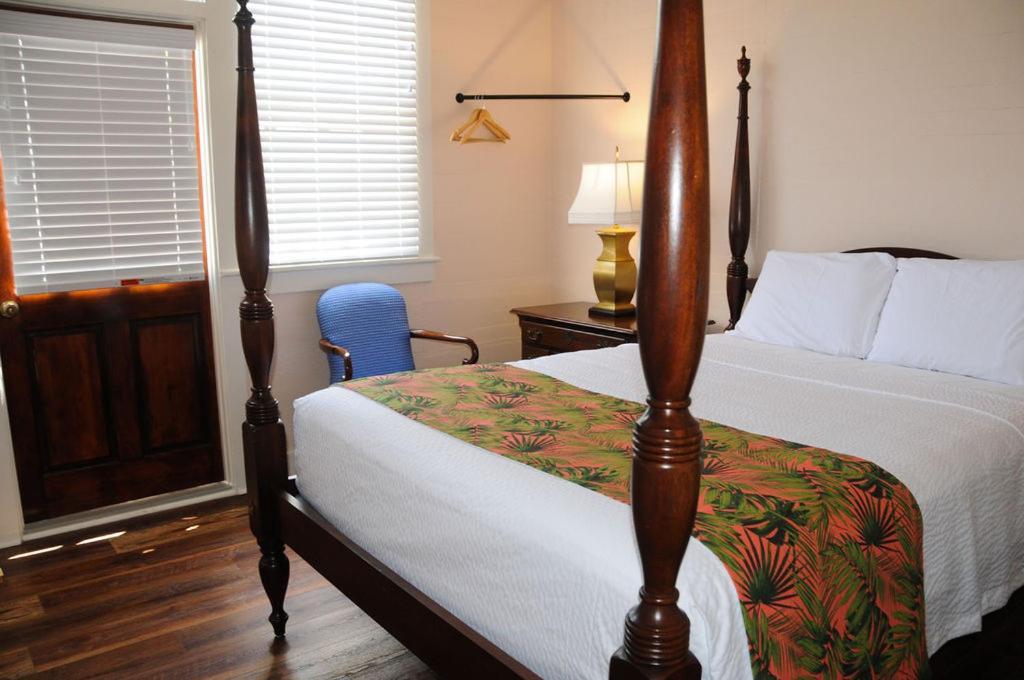 The Porch On Frances Inn - Adults Exclusive Key West Ruang foto