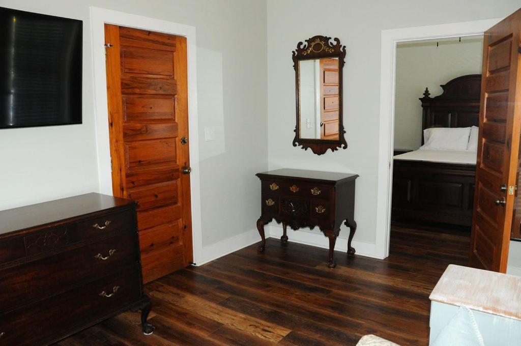 The Porch On Frances Inn - Adults Exclusive Key West Ruang foto